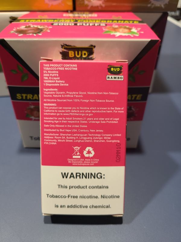 20210427_231745 Bud Vape RAMBO Strawberry Pomegranate 2000 puffs - V4S